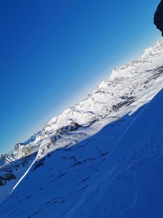 Joli Studio Terrasse Face Aux Pistes SuperDevoluy Dış mekan fotoğraf